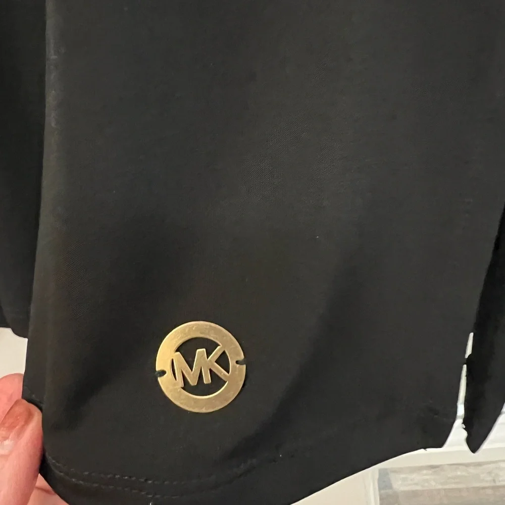 Michael Kors Black Short Sleeve Top with Cut-Out Details size M EUC